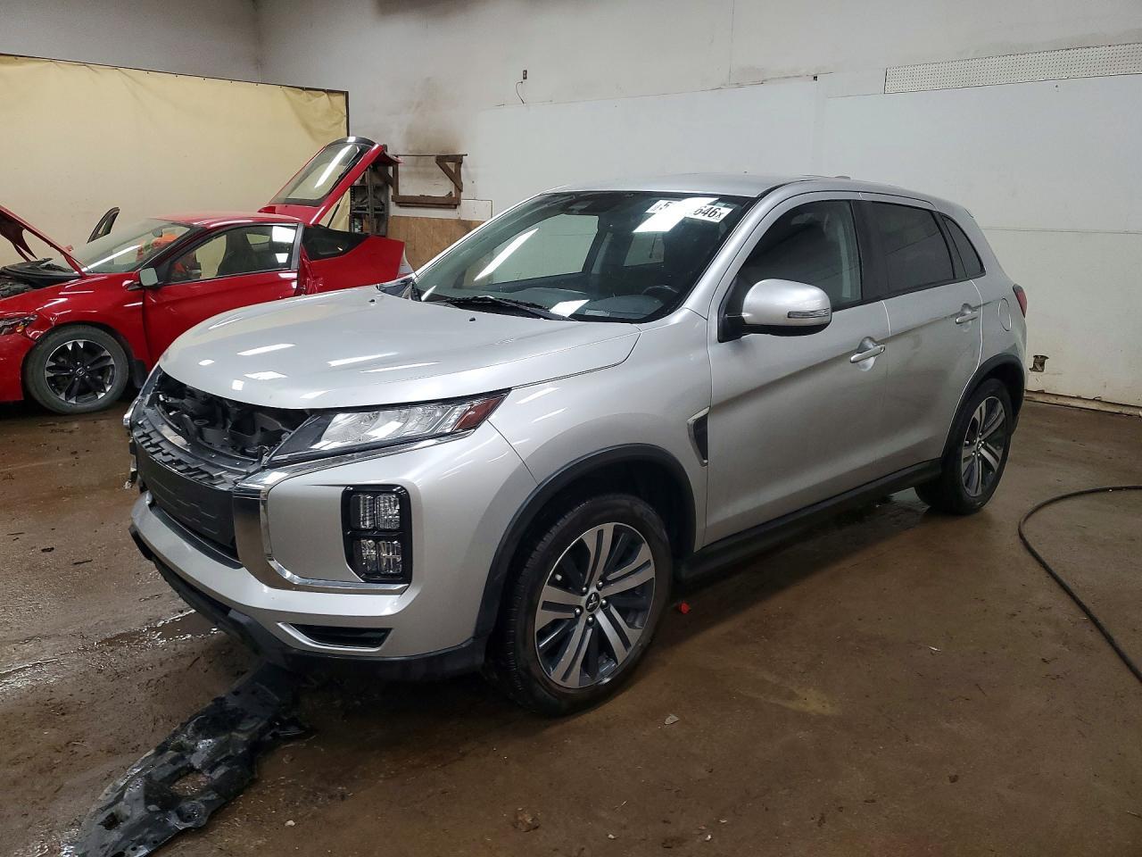 2020 Mitsubishi Outlander Sport Es - zdjęcie główne