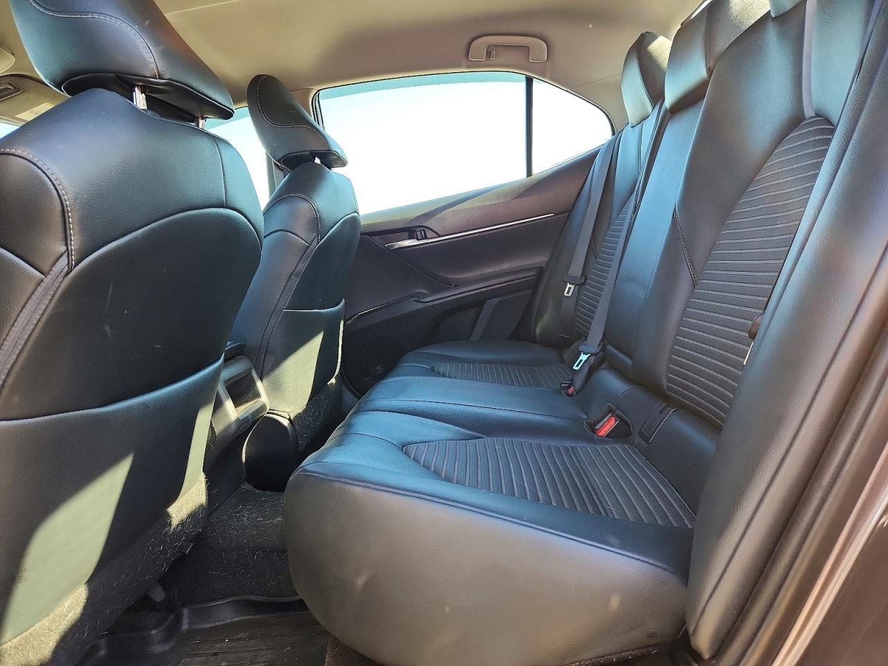2019 Toyota Camry Se - zdjęcie 10