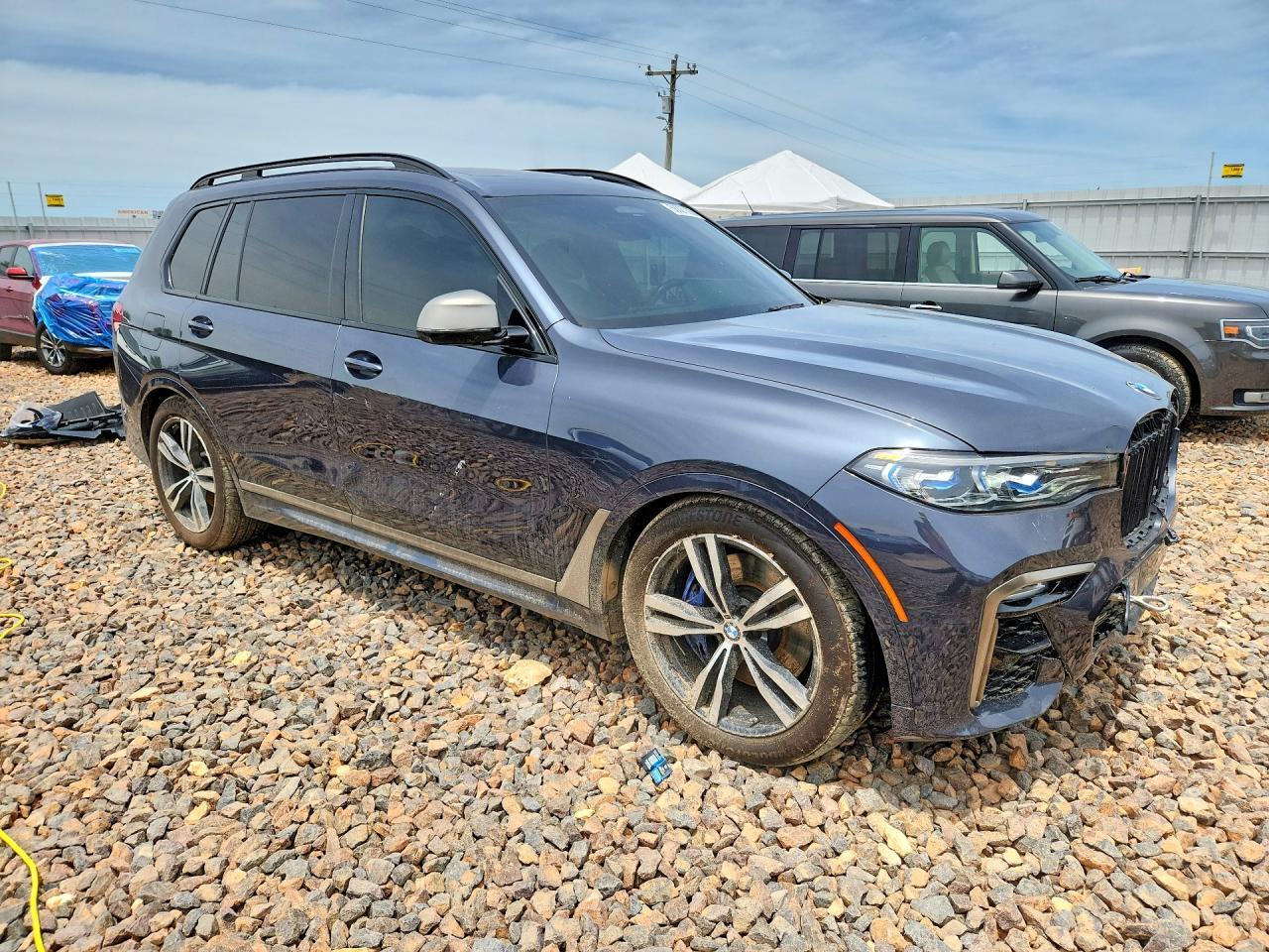 2021 BMW X7 M50I - zdjęcie 4