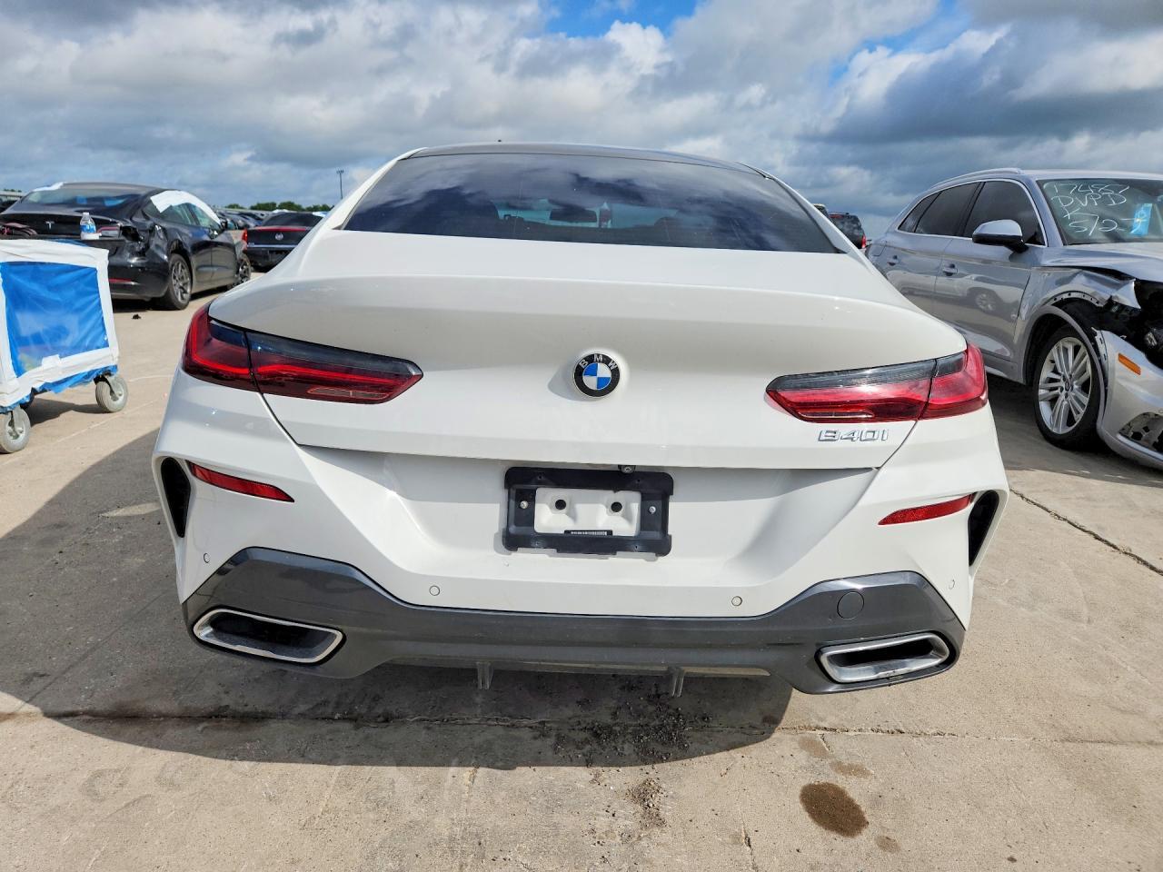 2022 BMW 840I - zdjęcie 6