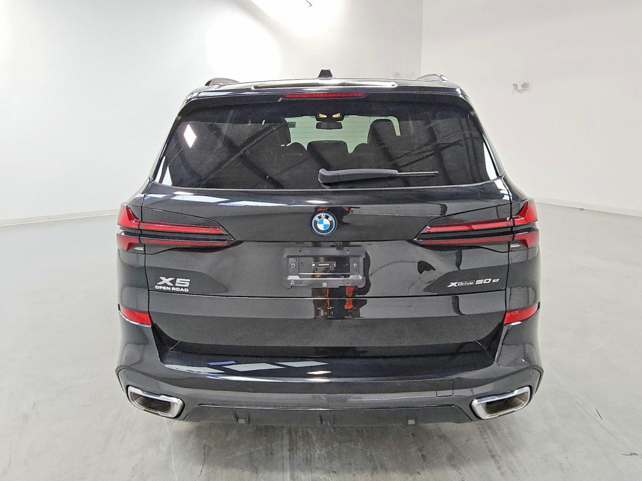 2025 BMW X5 xDrive50E - zdjęcie 6