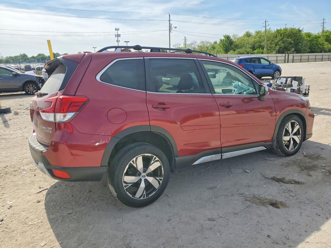 2021 Subaru Forester Touring - zdjęcie 3