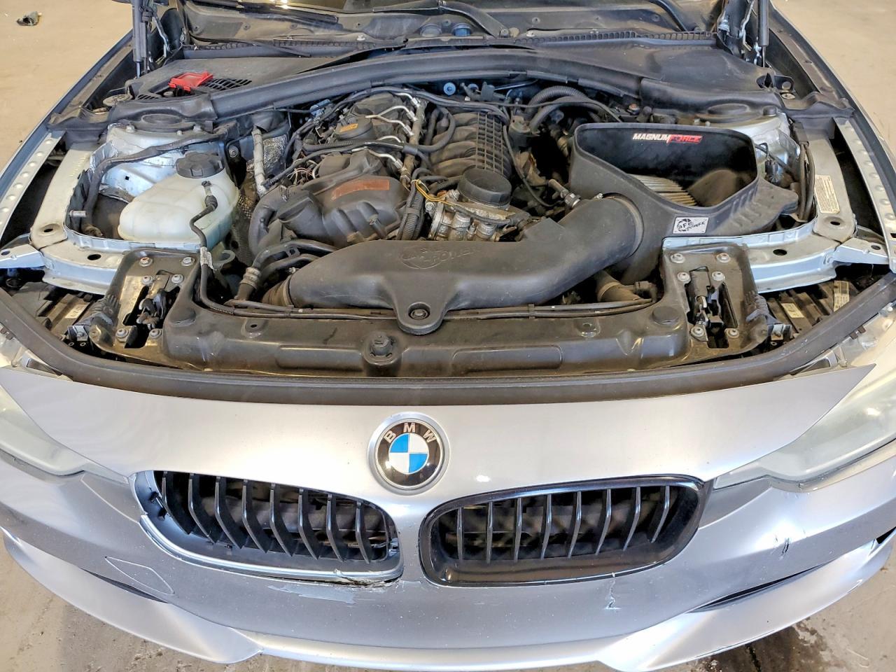 2013 BMW 335 I - zdjęcie 11