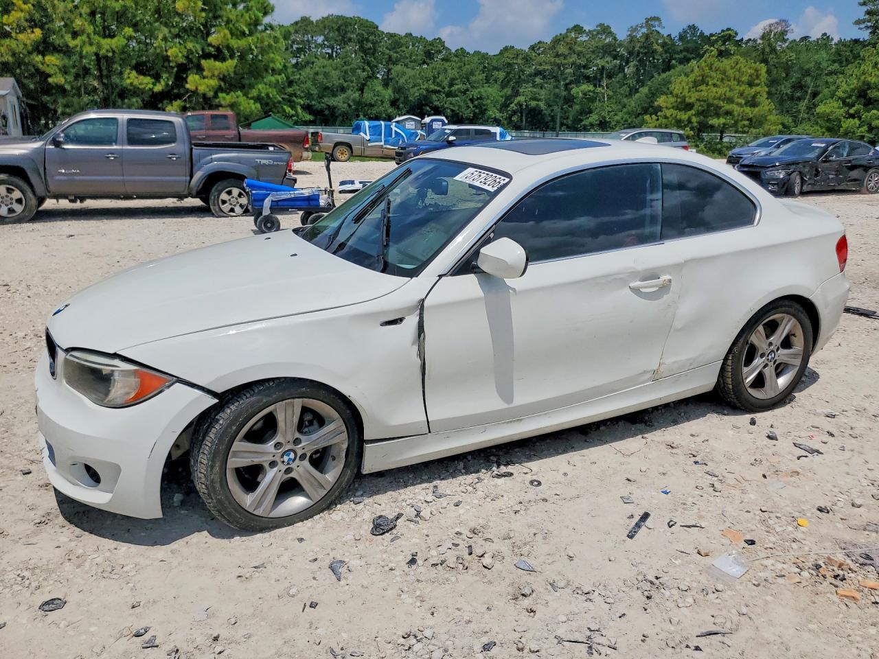 2013 BMW 128 I - zdjęcie główne