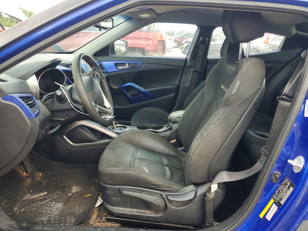 2014 Hyundai Veloster Base - zdjęcie 7