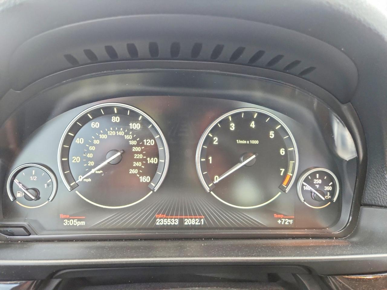 2014 BMW 535 I - zdjęcie 9