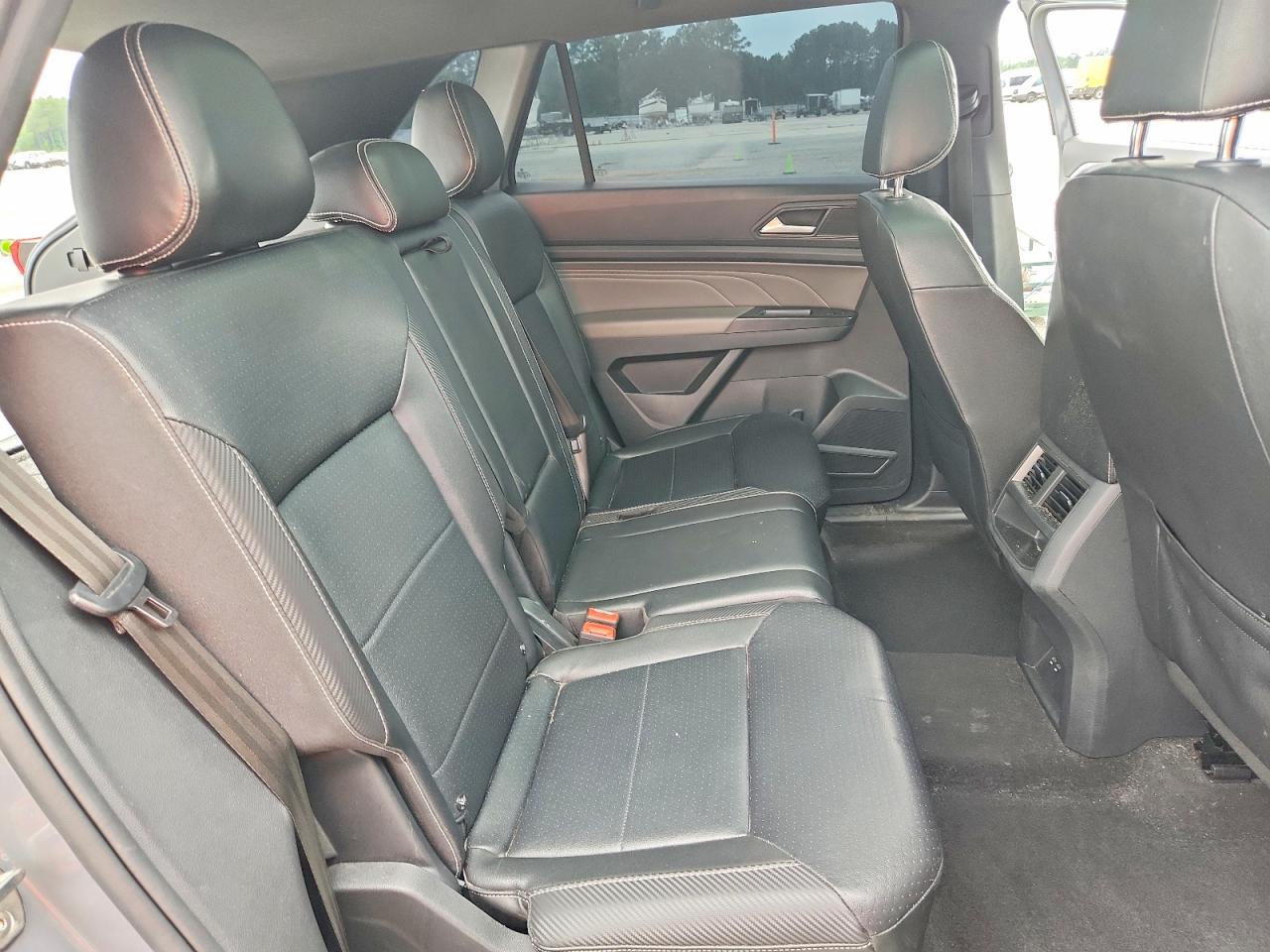 2021 Volkswagen Atlas Cross Sport Sel R-Line - zdjęcie 11