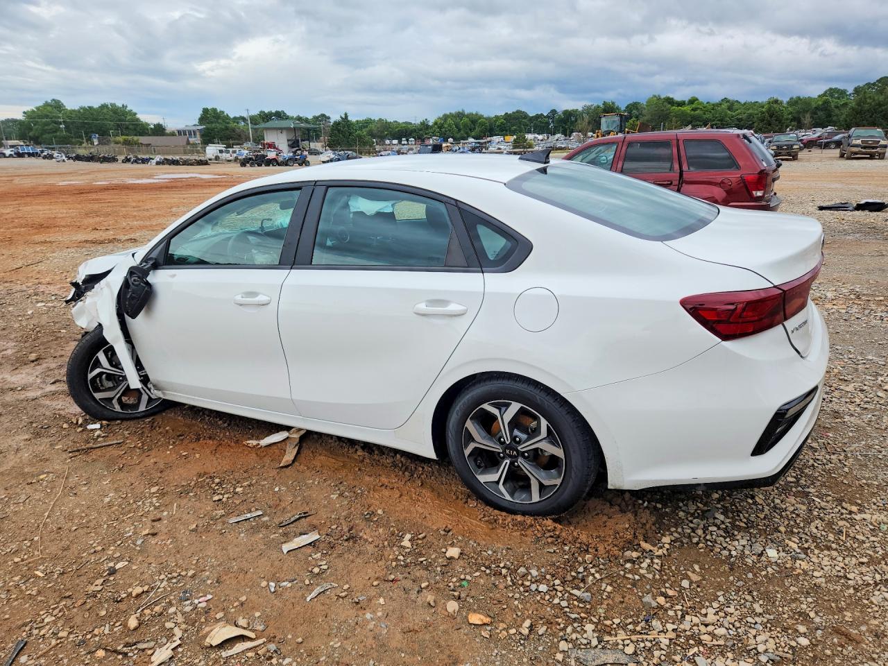 2021 Kia Forte Lxs - zdjęcie 2