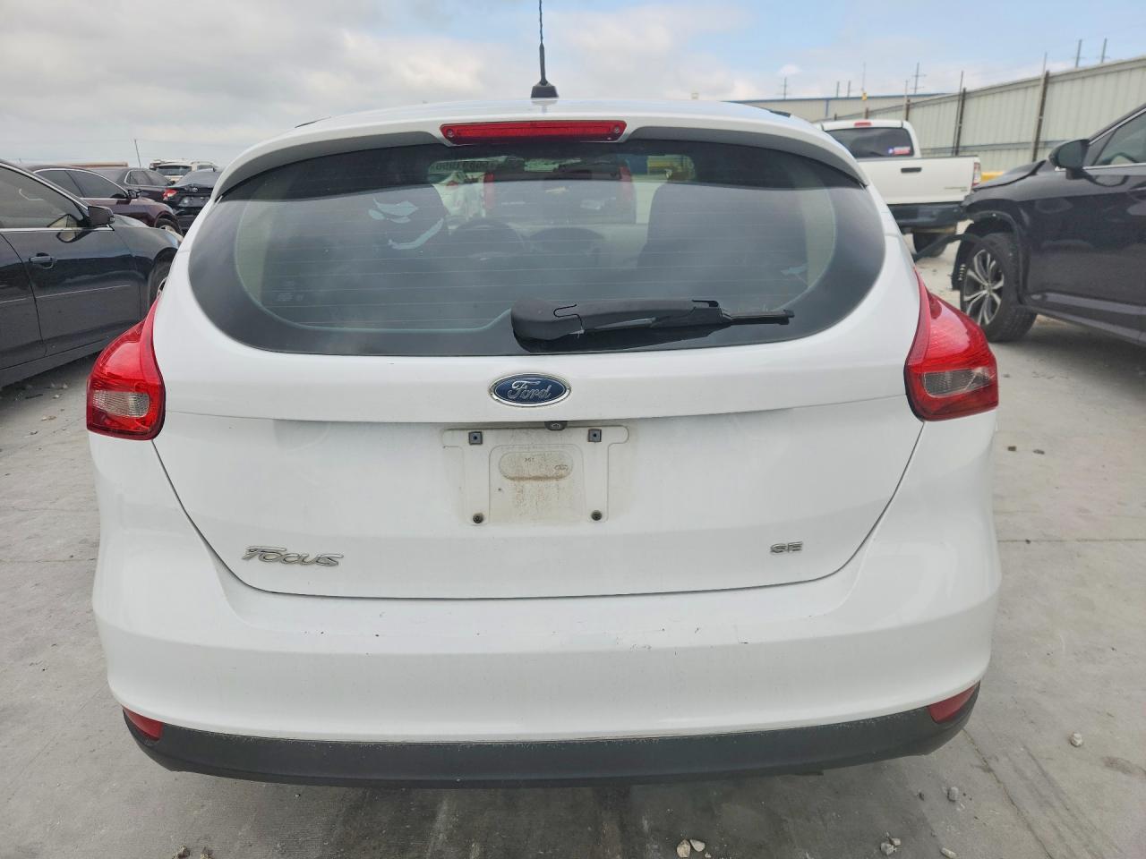2017 Ford Focus Se - zdjęcie 6