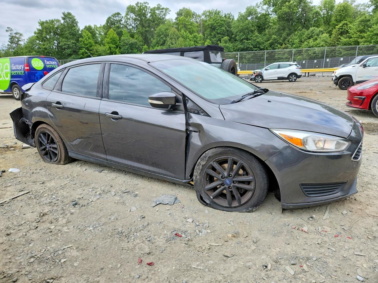 2016 Ford Focus Se - zdjęcie 4