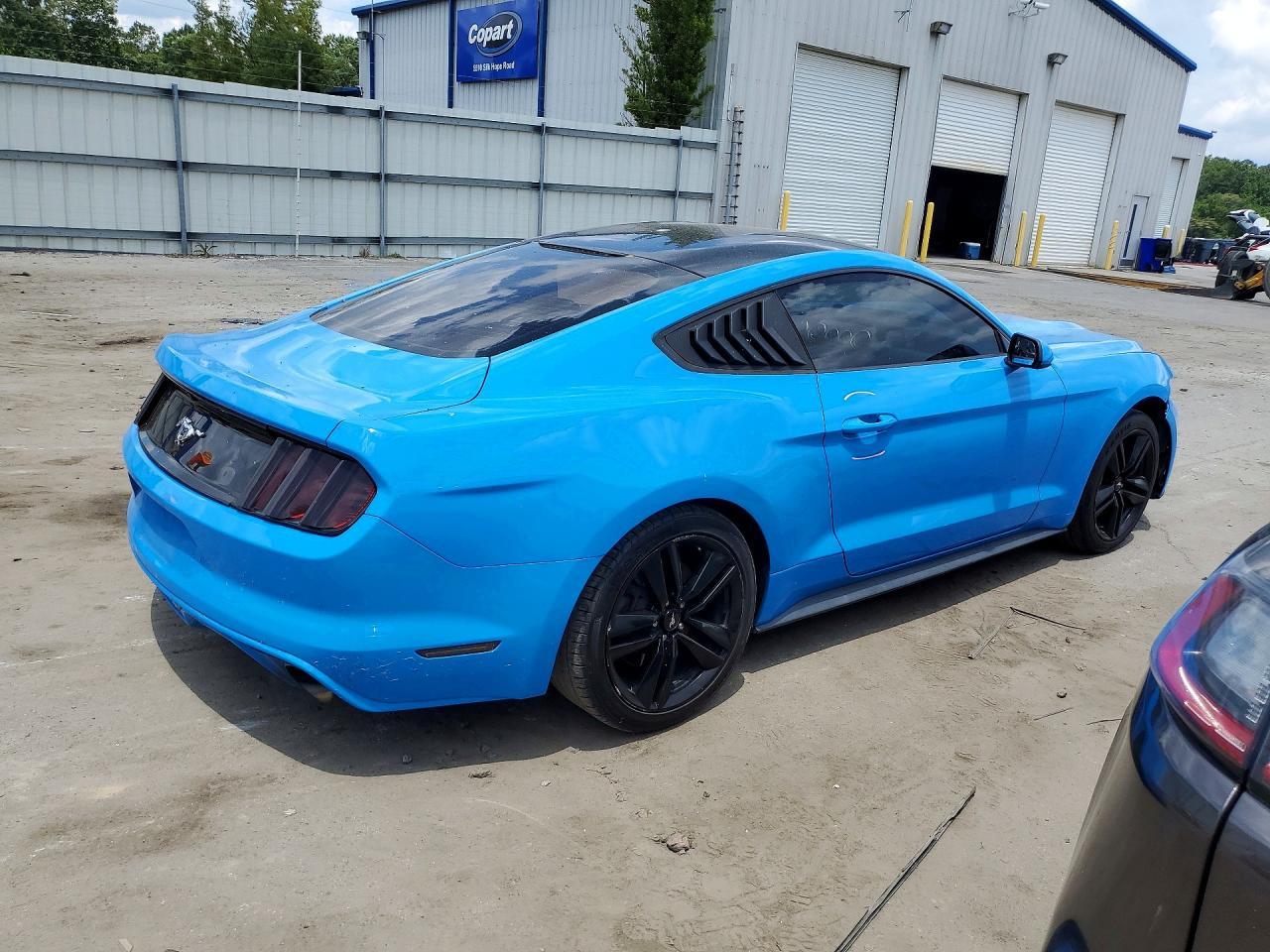 2017 Ford Mustang - zdjęcie 3