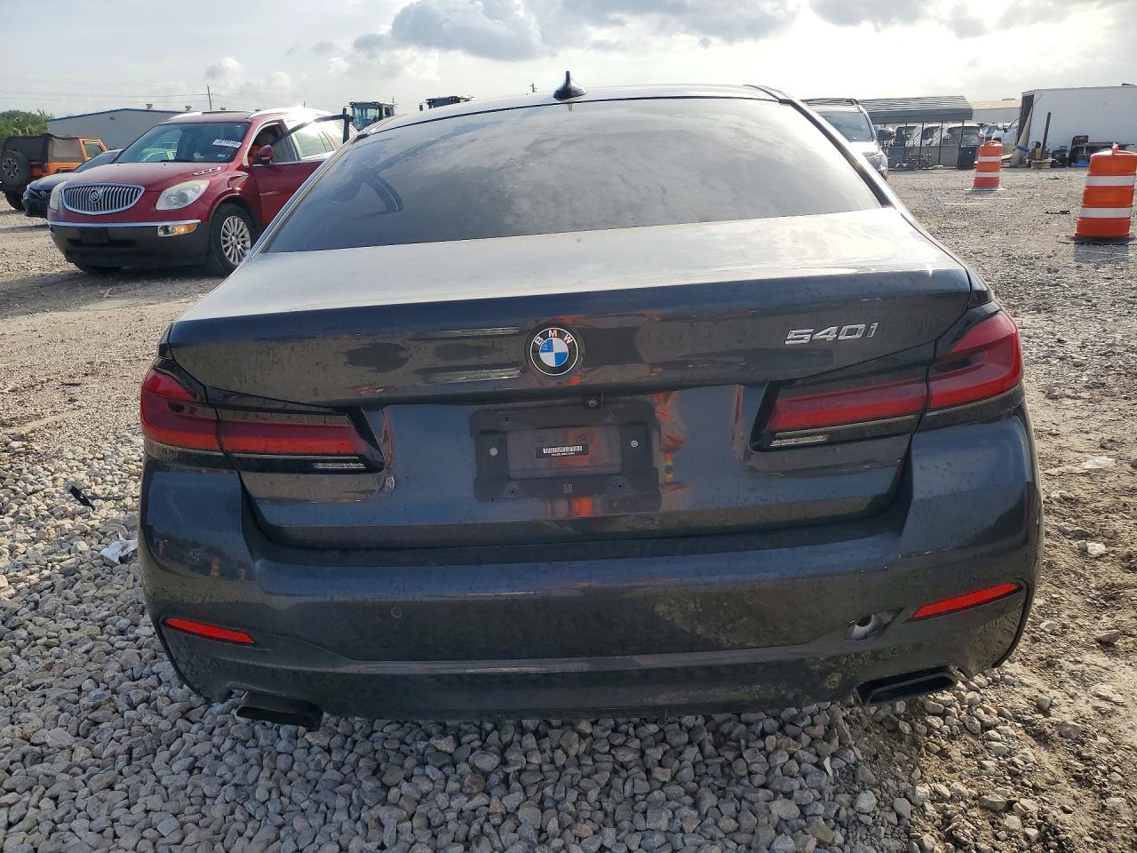 2022 BMW 540 I - zdjęcie 6