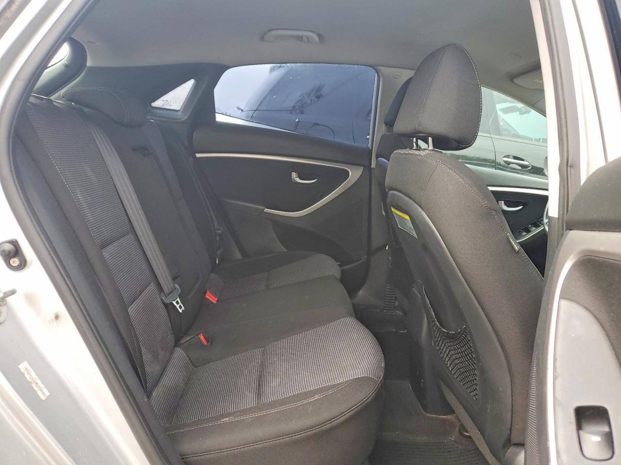 2014 Hyundai Elantra Gt Base - zdjęcie 10