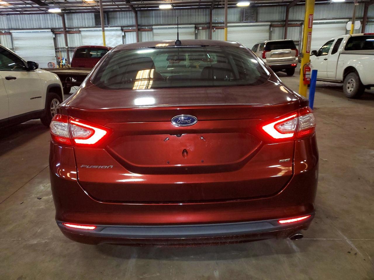 2016 Ford Fusion Se - zdjęcie 6