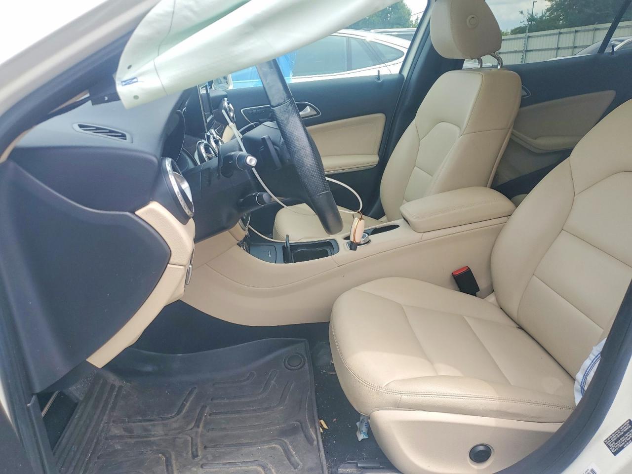 2015 Mercedes-Benz Gla 250 4Matic - zdjęcie 7