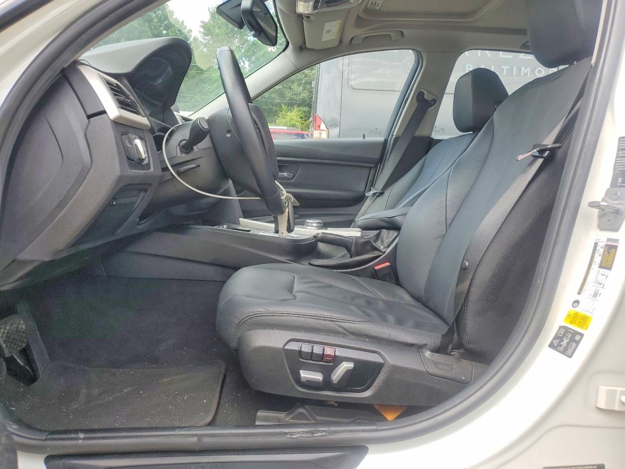 2018 BMW Seria 3 320i - zdjęcie 7