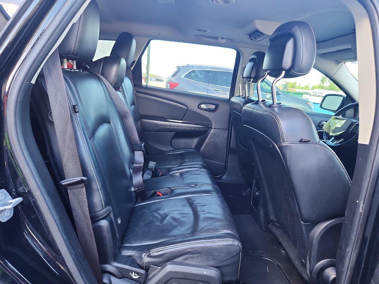 2016 Dodge Journey Crossroad - zdjęcie 11