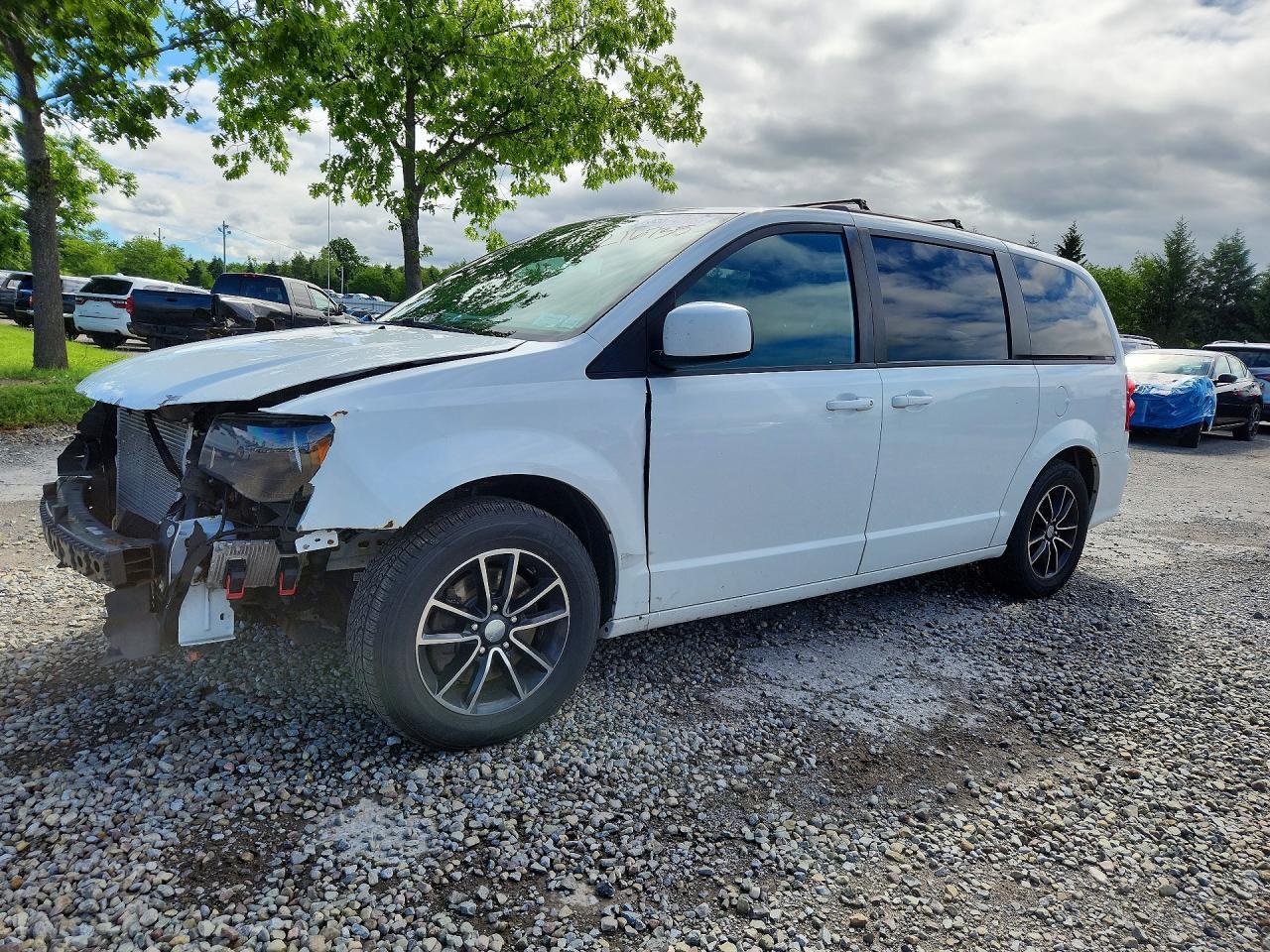2018 Dodge Grand Caravan Sxt - zdjęcie główne