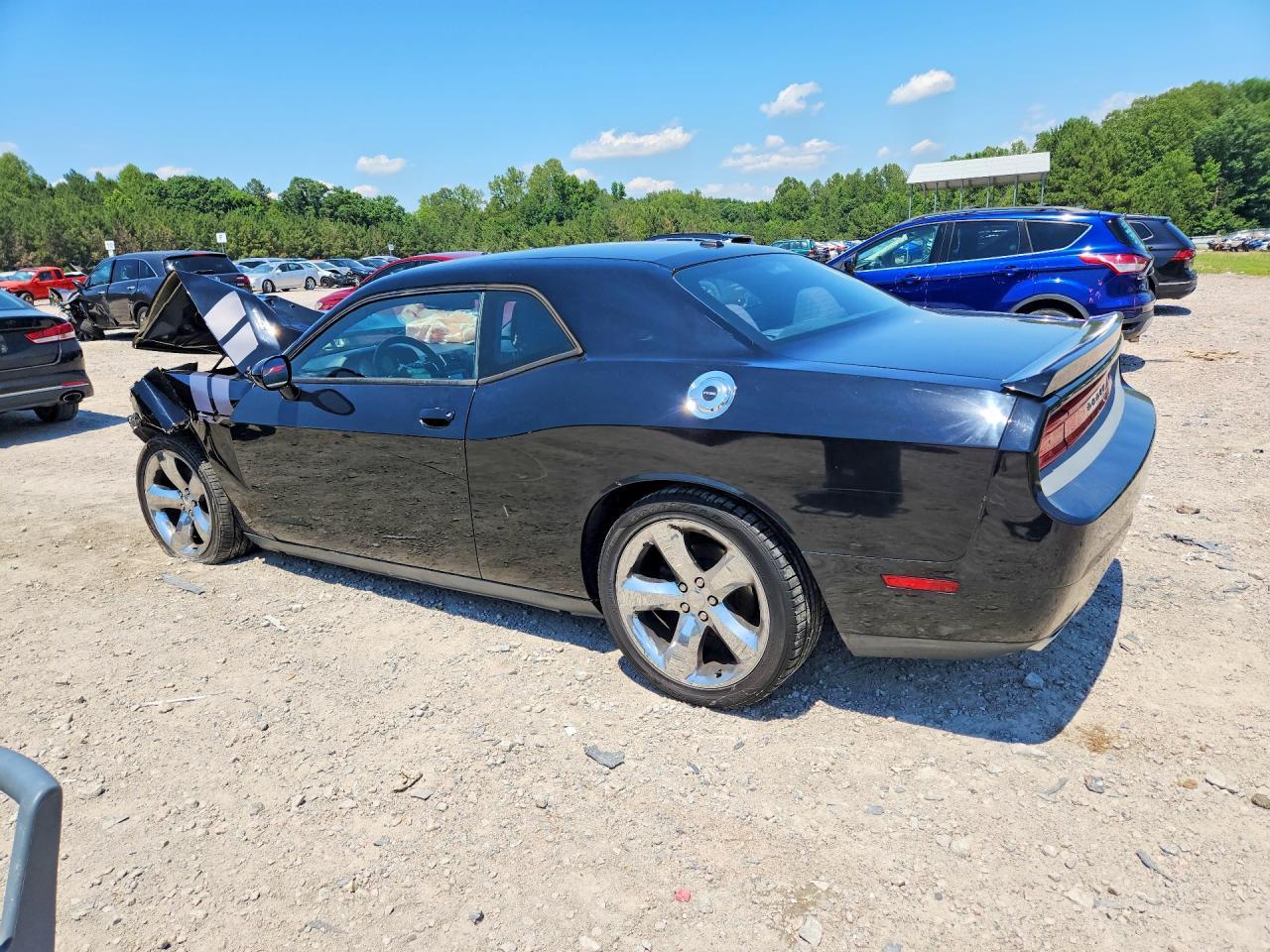 2013 Dodge Challenger R/T - zdjęcie 2