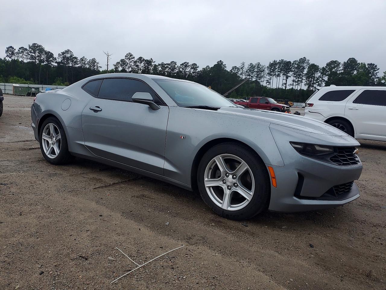 2023 Chevrolet Camaro Ls - zdjęcie 4