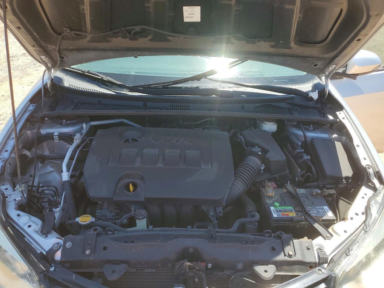 2014 Toyota Corolla S Plus - zdjęcie 11