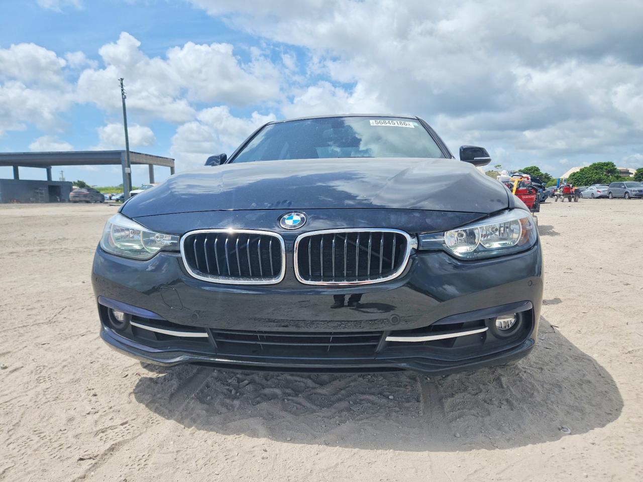 2017 BMW 330 I - zdjęcie 5
