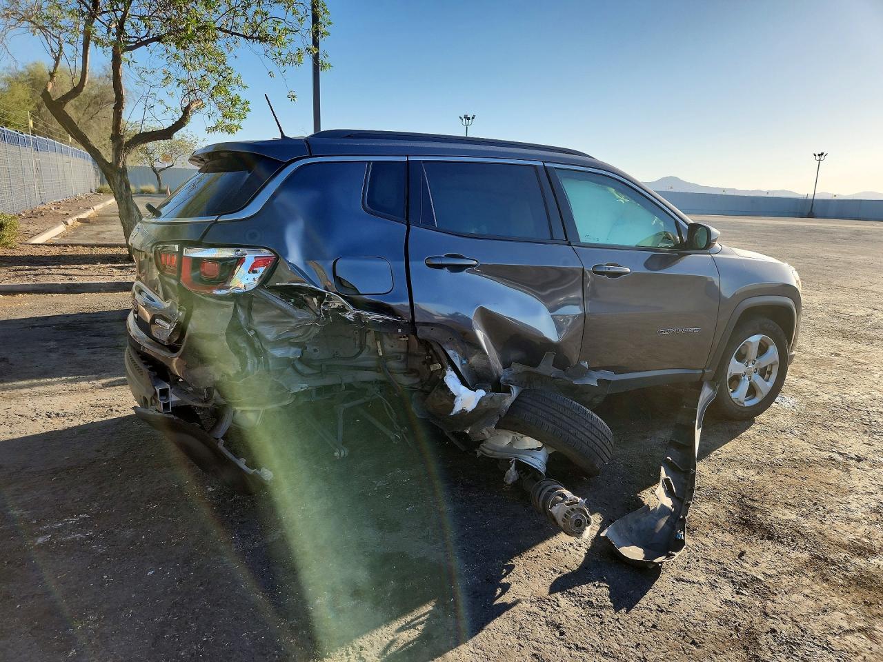 2019 Jeep Compass Latitude - zdjęcie 3