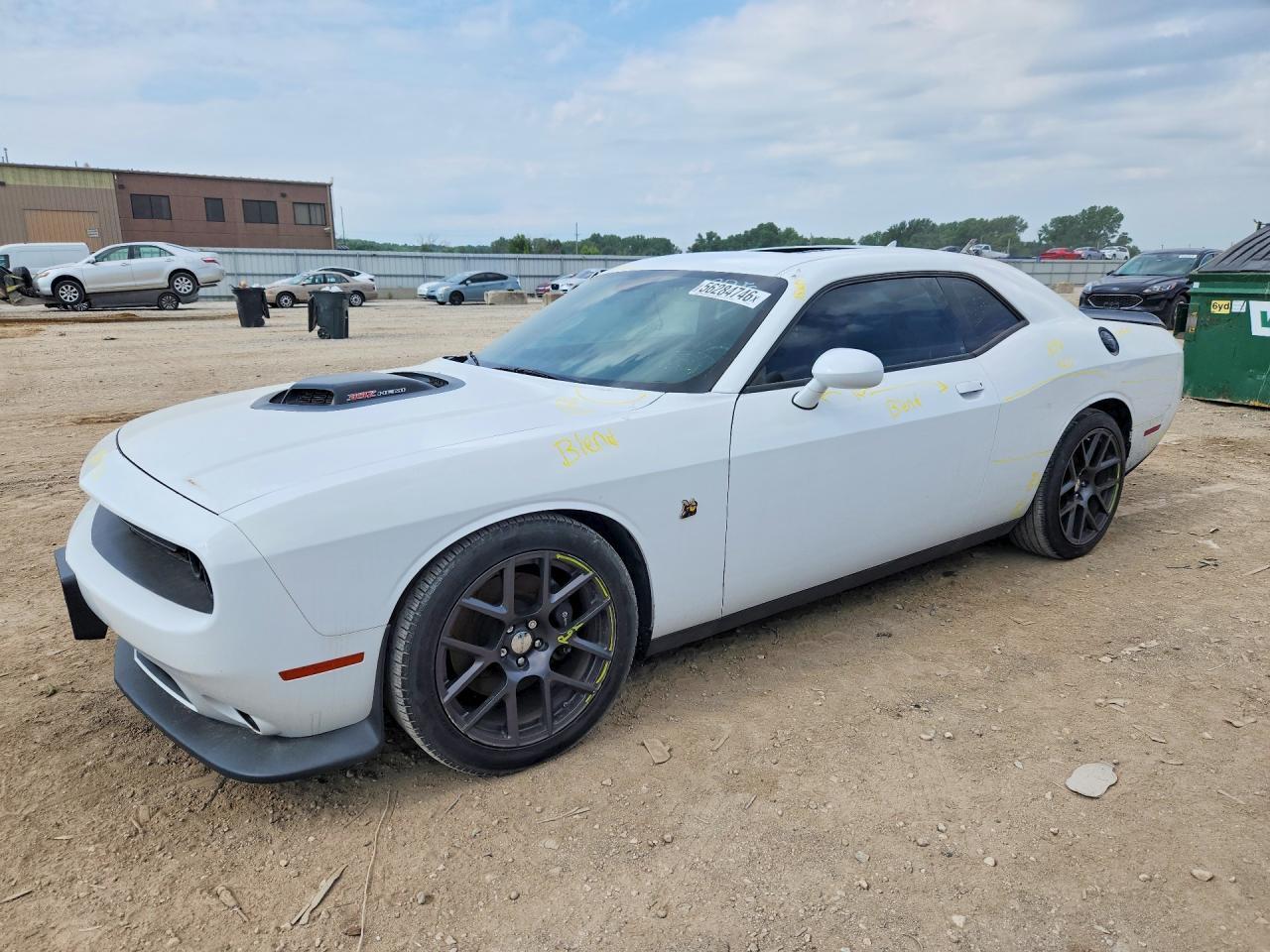 2016 Dodge Challenger R - zdjęcie główne