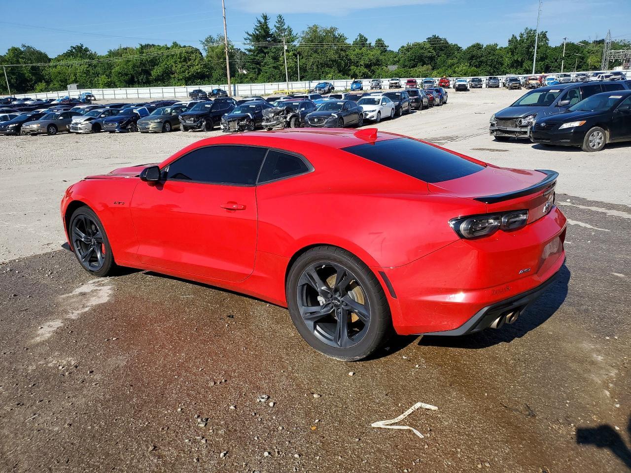 2023 Chevrolet Camaro Lt1 - zdjęcie 2