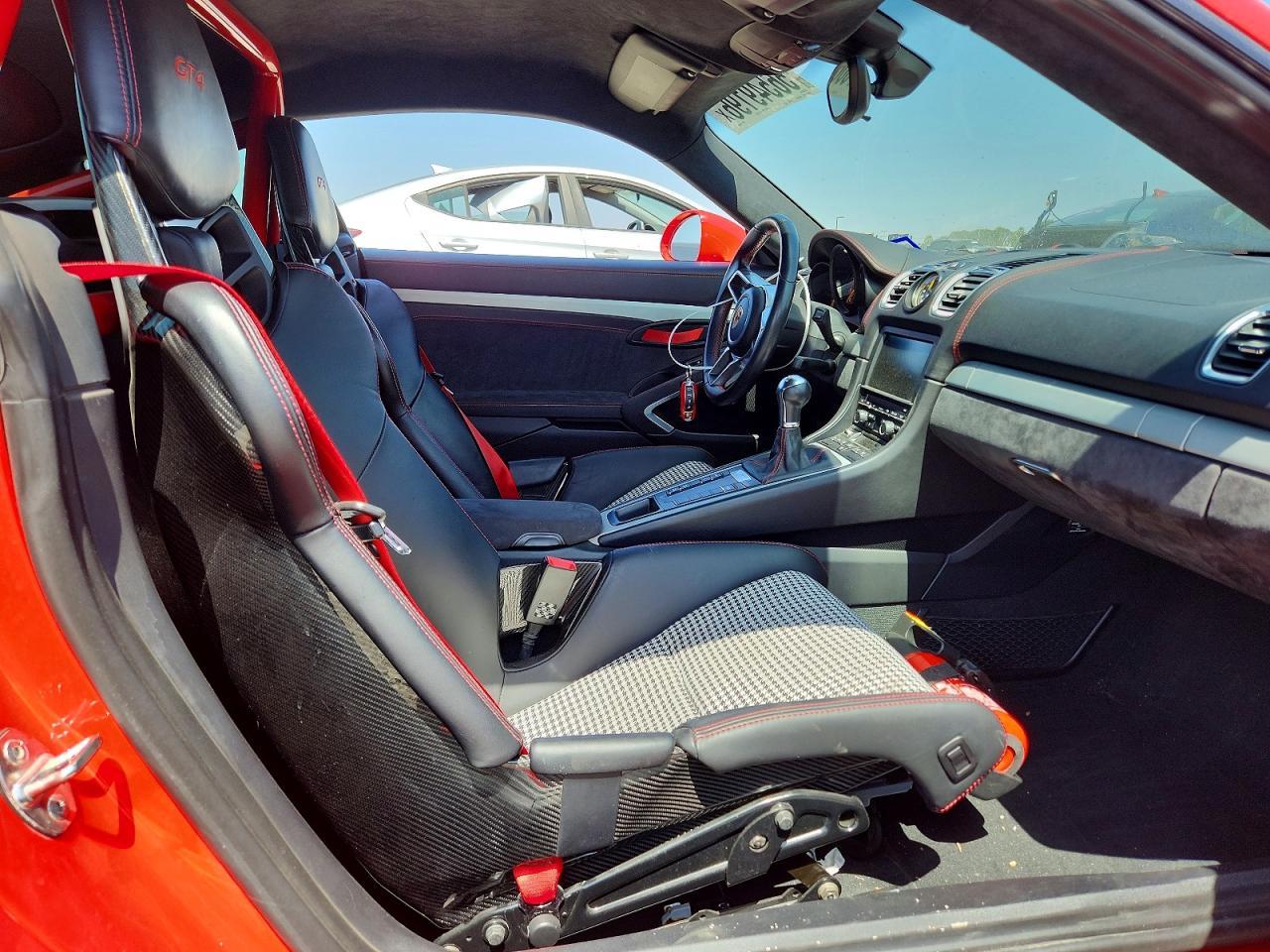 2016 Porsche Cayman Gt4 - zdjęcie 10