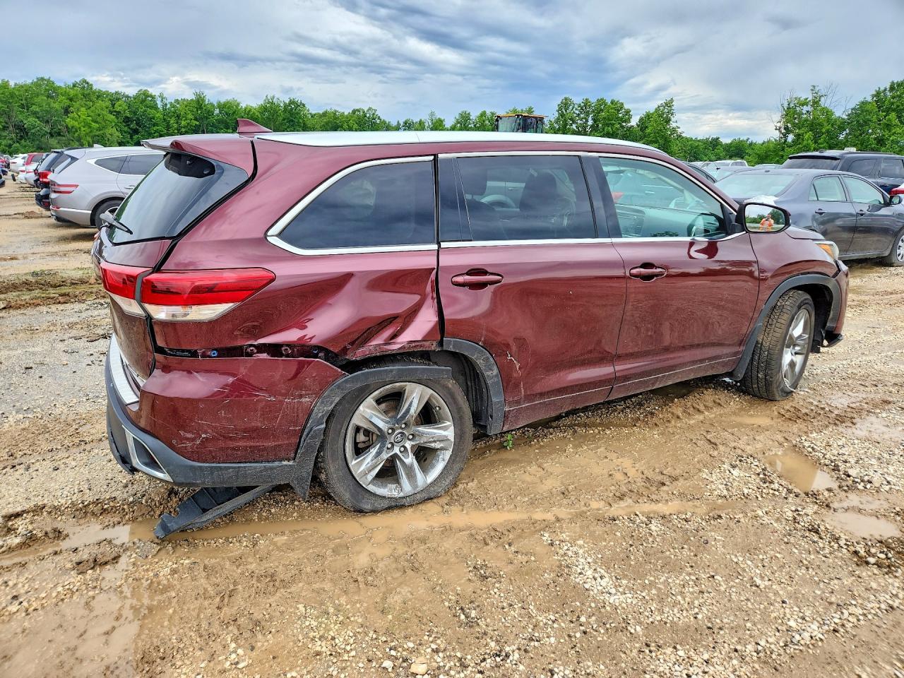 2017 Toyota Highlander Limited Platinum - zdjęcie 3
