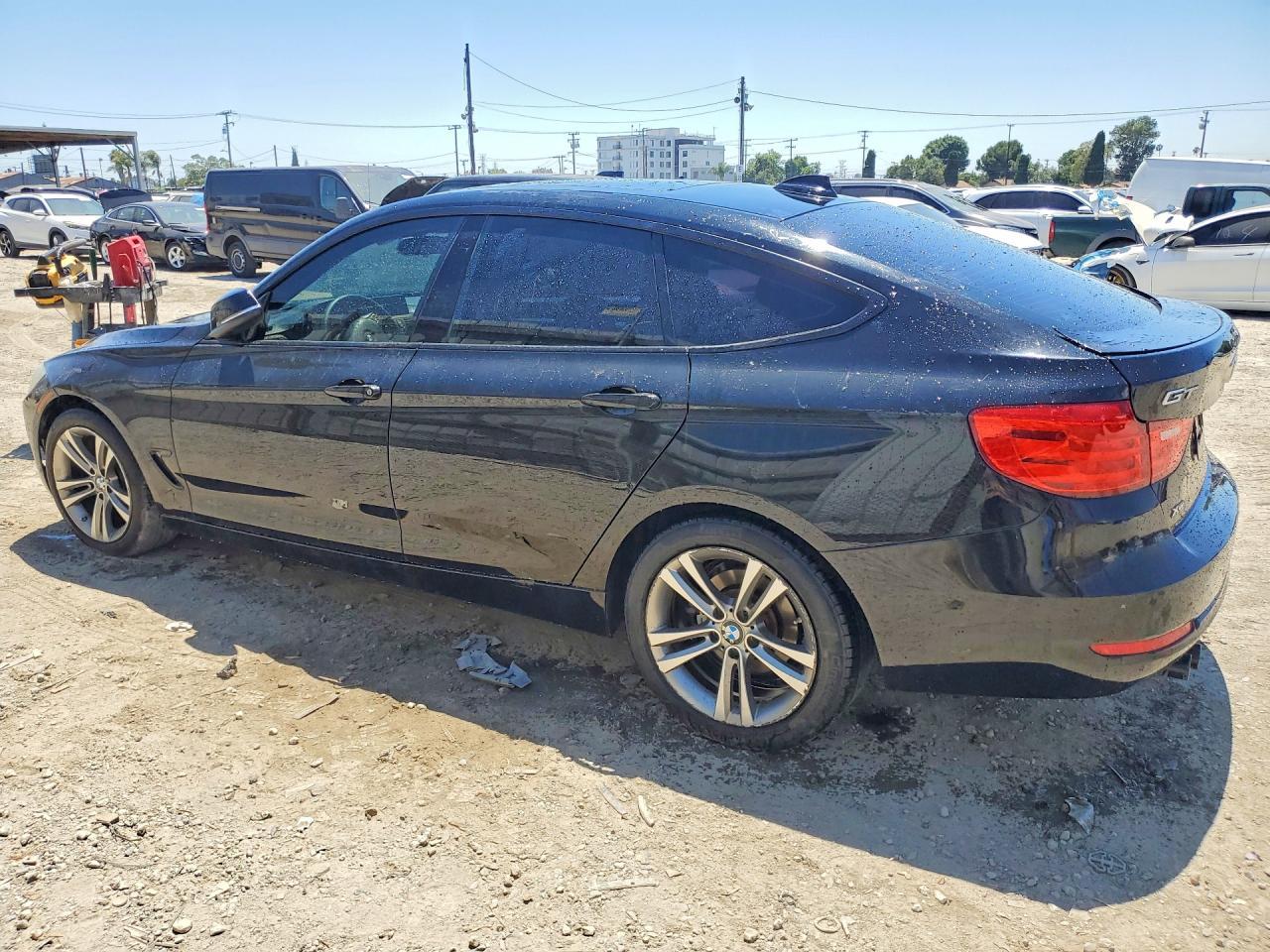2015 BMW 328 Xigt Sulev - zdjęcie 2
