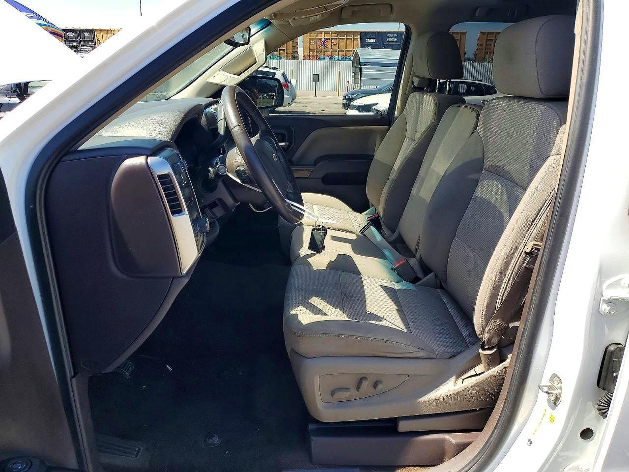 2016 Chevrolet Silverado C1500 Lt - zdjęcie 7