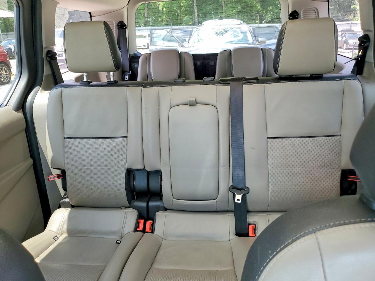 2018 Ford Transit Connect Titanium - zdjęcie 10