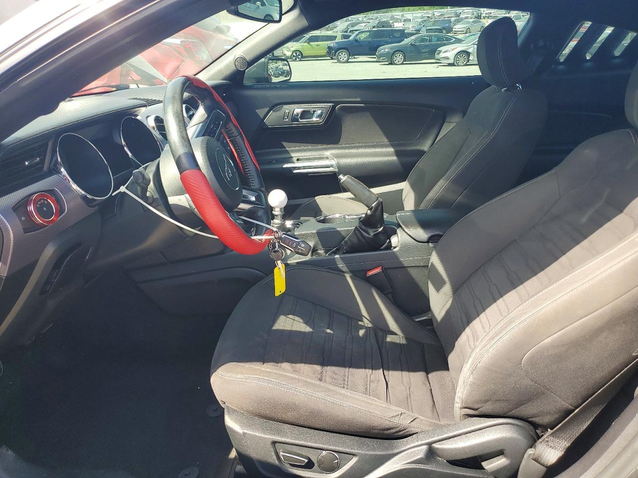 2016 Ford Mustang Gt - zdjęcie 7
