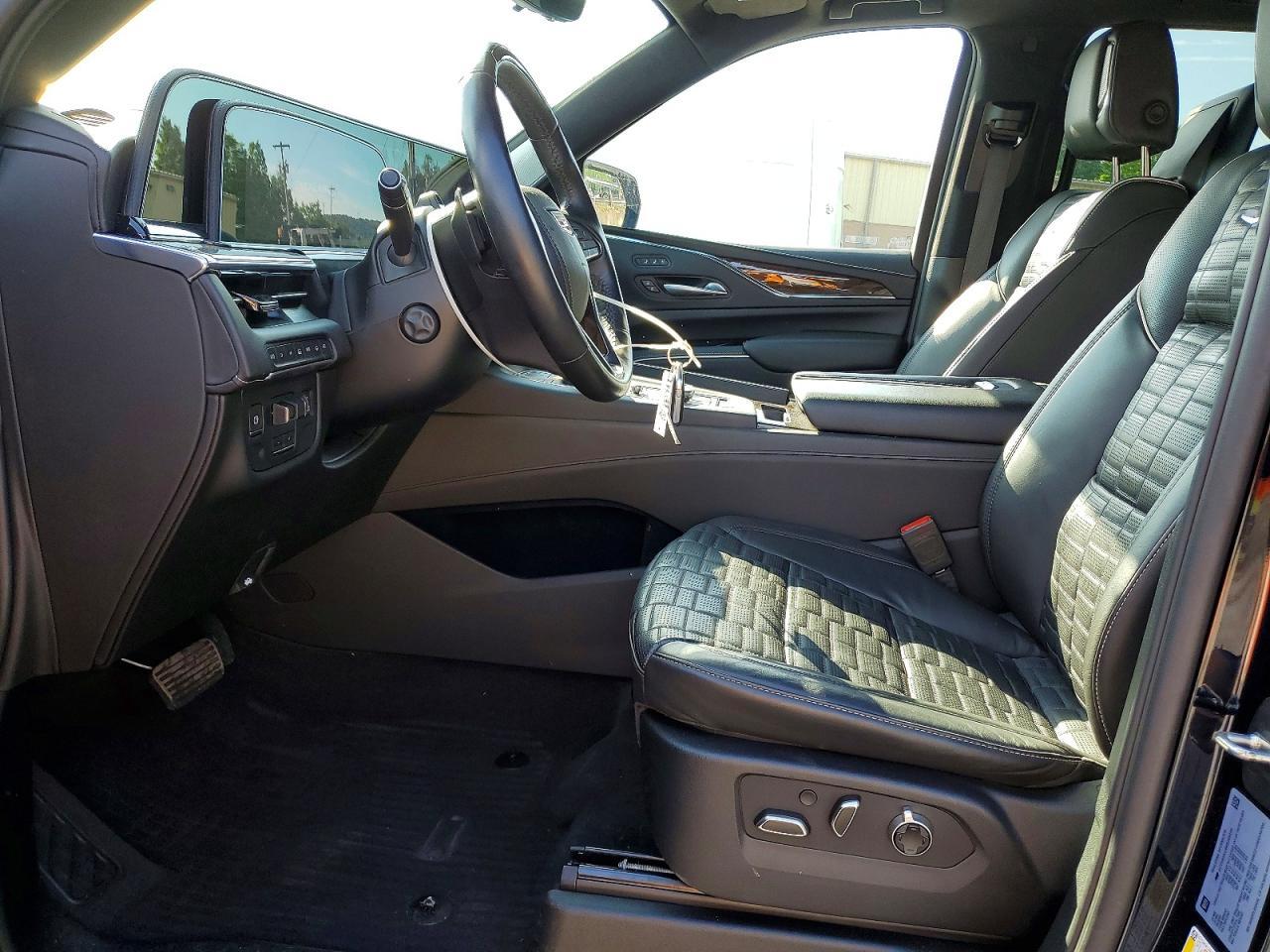 2024 Cadillac Escalade Sport Platinum - zdjęcie 7