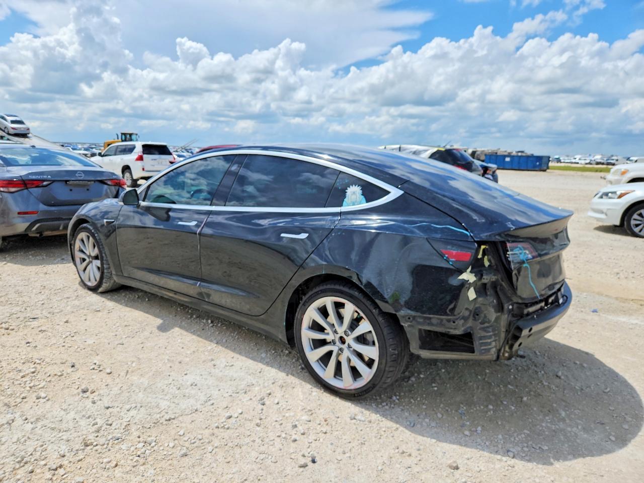 2018 Tesla Model 3 - zdjęcie 2