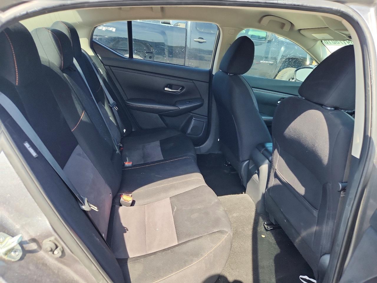 2021 Nissan Sentra Sr - zdjęcie 10