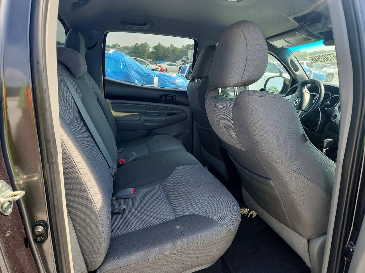 2014 Toyota Tacoma Double Cab - zdjęcie 10