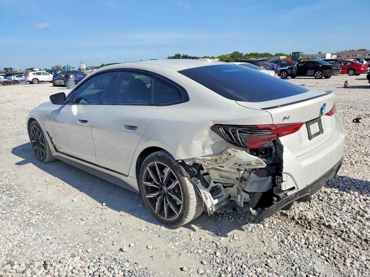 2025 BMW I4 Edrive 40 - zdjęcie 2