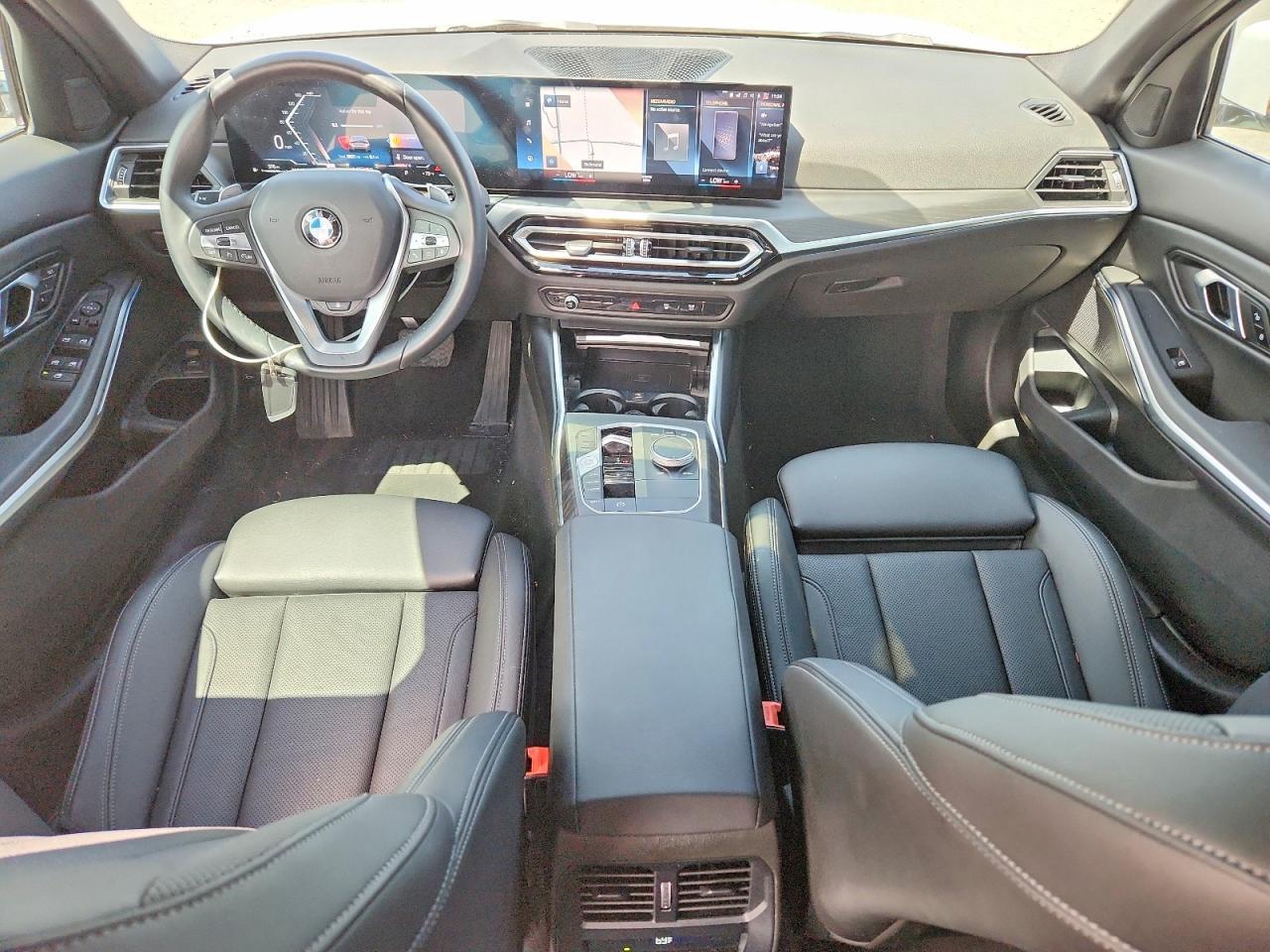 2024 BMW Seria 3 330i - zdjęcie 8