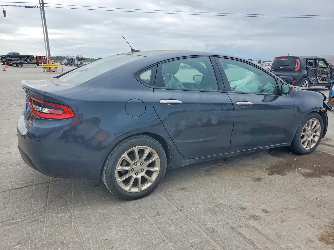 2013 Dodge Dart Limited - zdjęcie 3