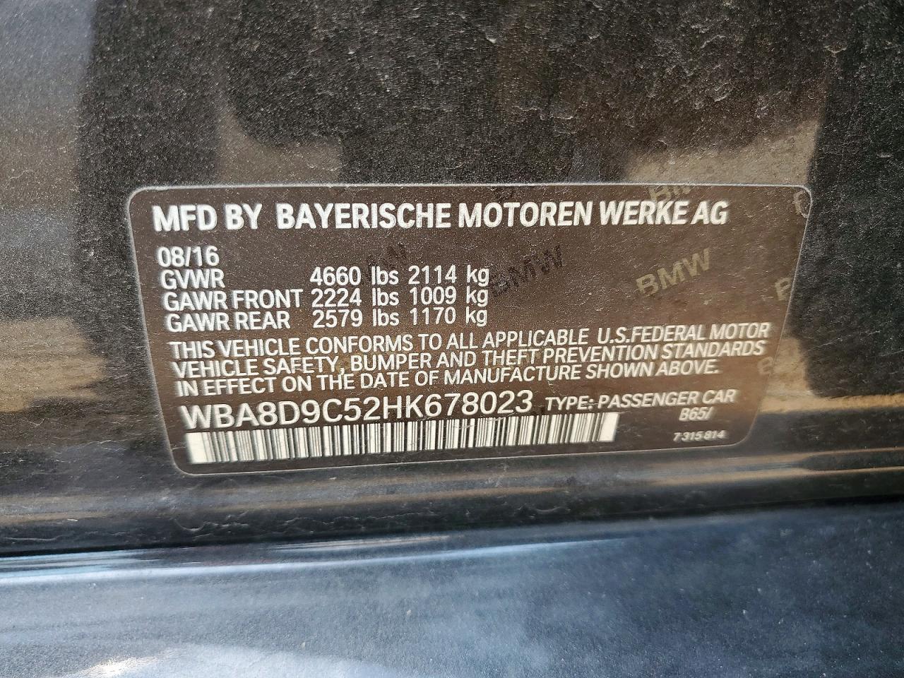 2017 BMW Seria 3 330i - zdjęcie 12