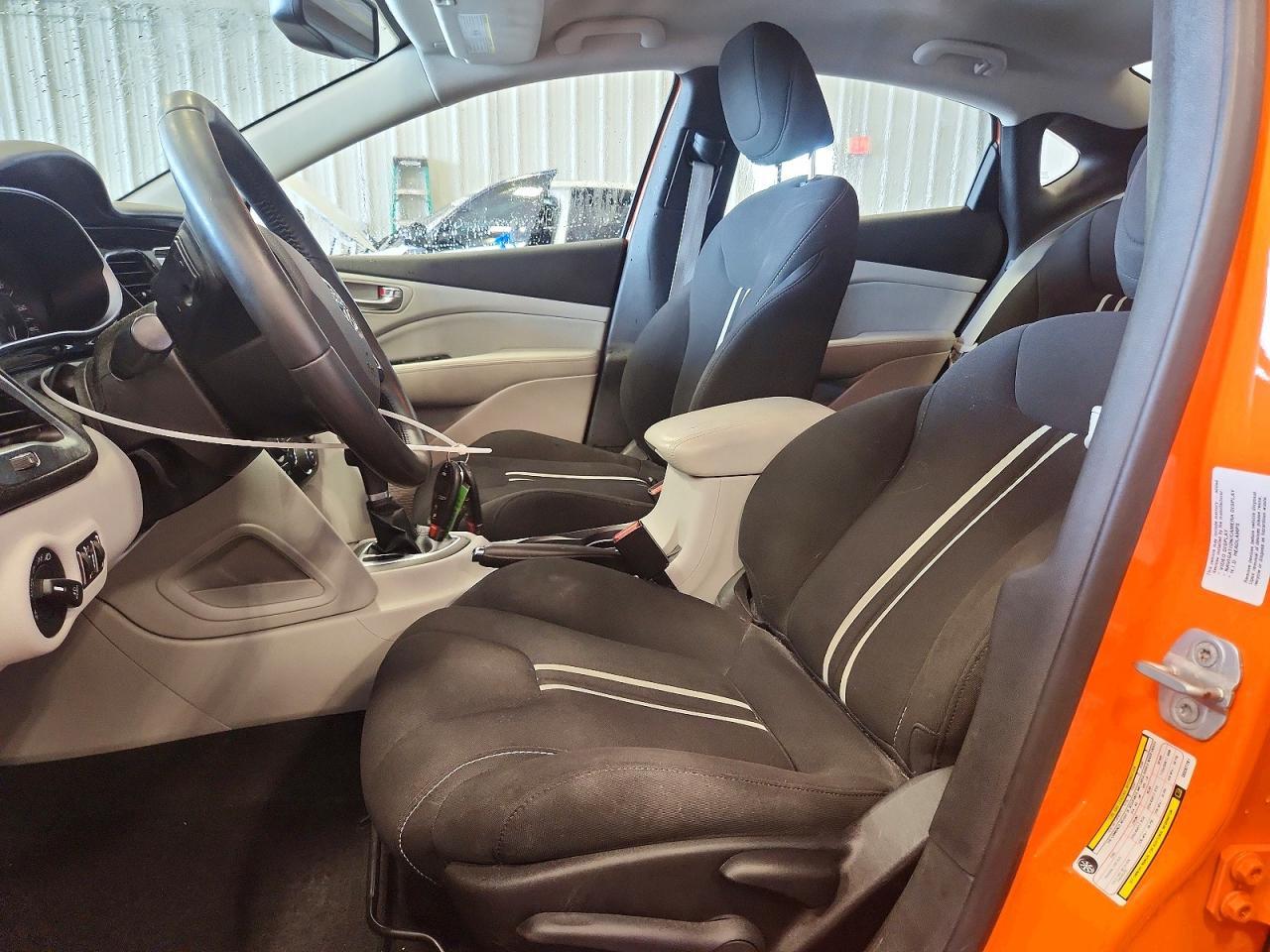 2013 Dodge Dart Sxt - zdjęcie 7