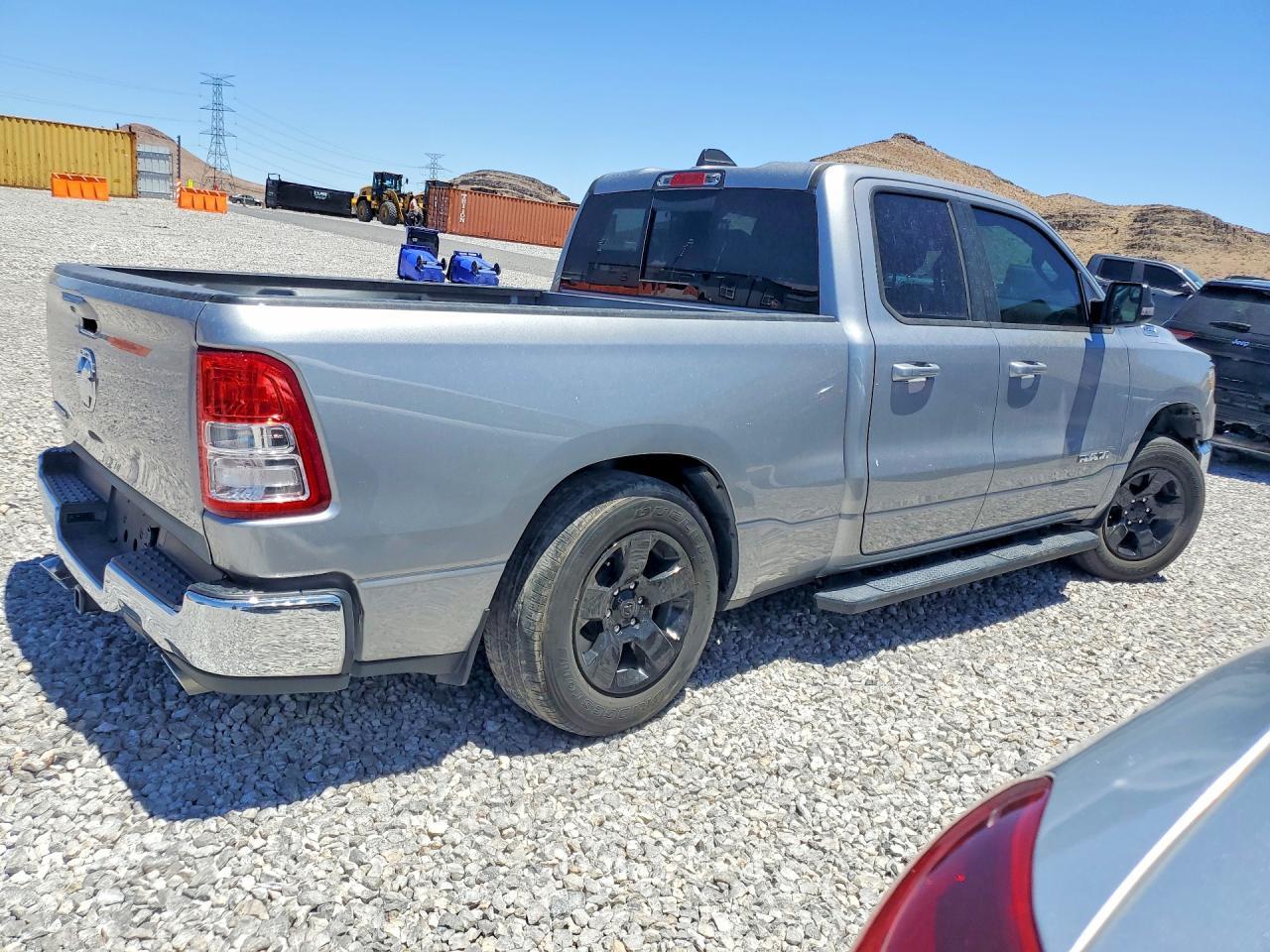 2021 Ram 1500 Big Horn - zdjęcie 3