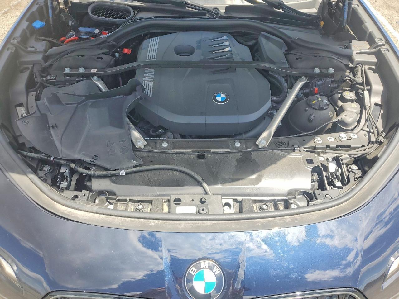 2026 BMW 740 Xi - zdjęcie 11