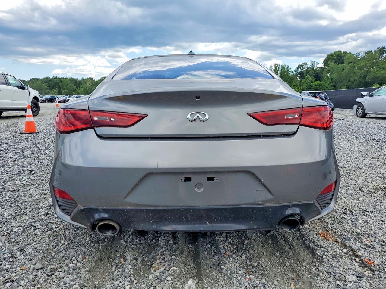 2017 Infiniti Q60 3.0T Premium - zdjęcie 6