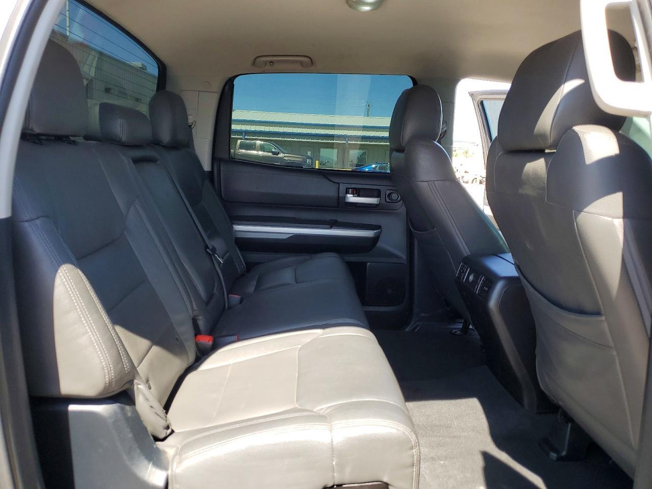 2014 Toyota Tundra Crewmax Sr5 - zdjęcie 10