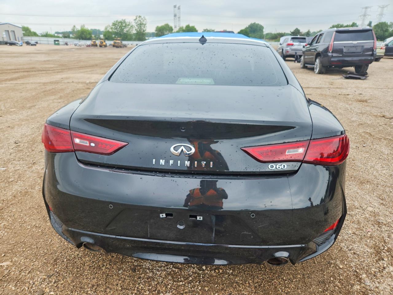 2022 Infiniti Q60 Luxe - zdjęcie 6