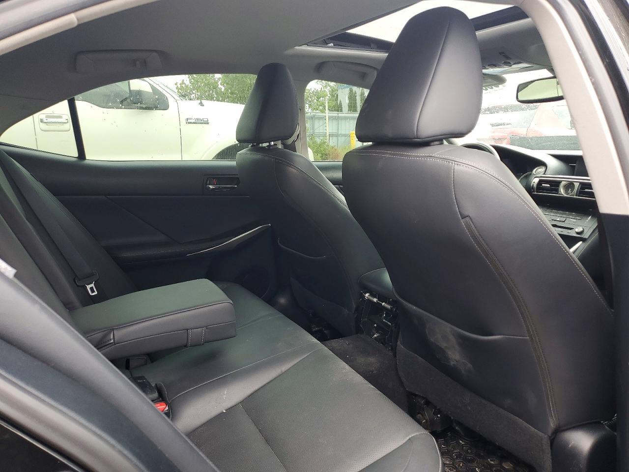 2015 Lexus Is 250 - zdjęcie 10